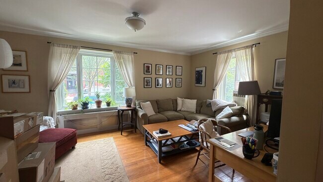 property at 17 Monmouth Ct