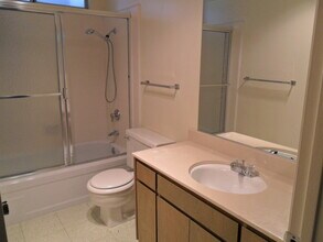 1100 Vía Pintada in Riverside, CA - Building Photo - Building Photo