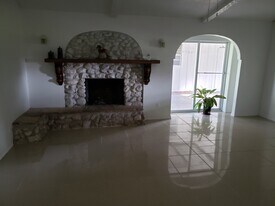 1XXXX FM1764 in Santa Fe, TX - Building Photo