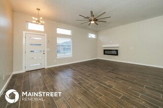 11233 Paradise Out Ln in Oklahoma City, OK - Foto de edificio - Building Photo