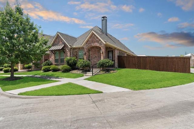 698 Pendle Forest Dr in Frisco, TX - Foto de edificio