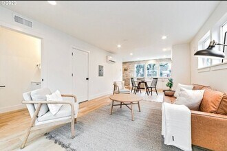 617 N Lombard St in Portland, OR - Building Photo - Building Photo