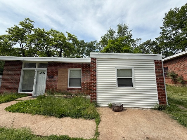 7371 Wayne Ave in University City, MO - Foto de edificio