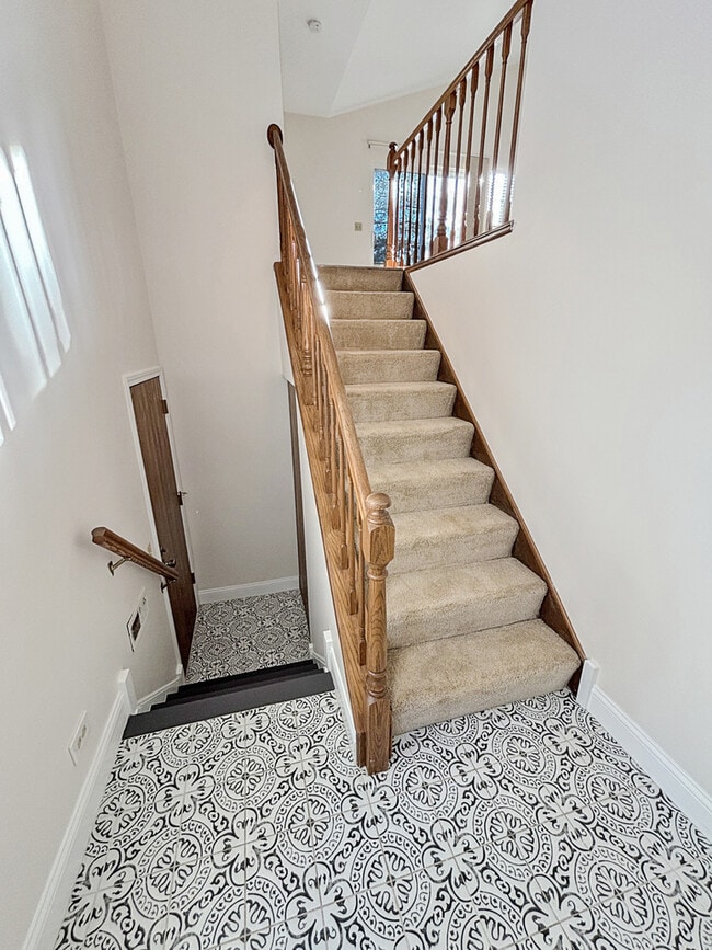 404 W Hamilton Dr in Palatine, IL - Building Photo - Building Photo