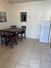 510 NW 76th Ave in Pembroke Pines, FL - Building Photo - Building Photo