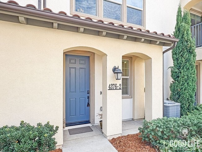 property at 4376 Pacifica Wy