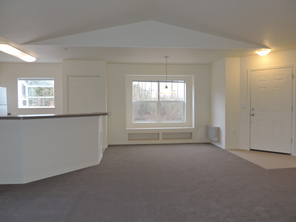 McKinney Lane Apartments in Lebanon, OR