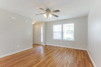 1690 Stanford Dr in Avon, IN - Building Photo - Building Photo