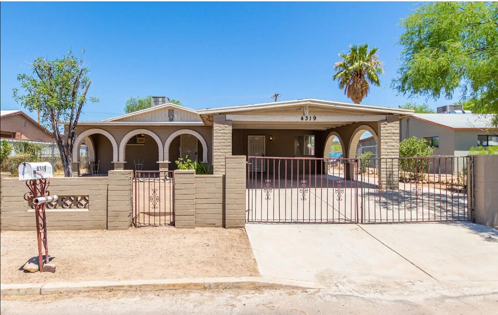 4319 S 15th Ave in Tucson, AZ - Building Photo