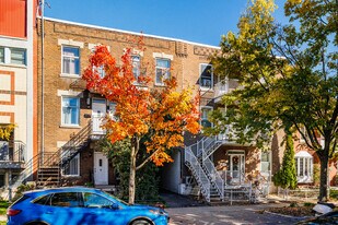 1527 Galt Rue in Montréal, QC - Building Photo