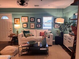 17 Seaview Ave in Ocean Grove, NJ - Building Photo