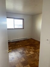 8913 Travis Dr in Moses Lake, WA - Building Photo - Building Photo