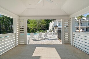 212 Kara Lake Dr in Santa Rosa Beach, FL - Building Photo