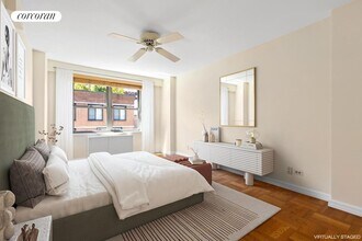 520 E 81st St in New York, NY - Building Photo - Building Photo