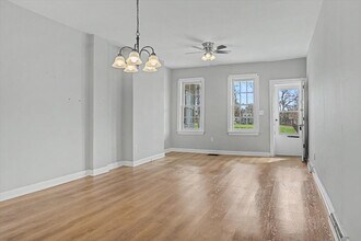 203 N DuPont St in Wilmington, DE - Foto de edificio - Building Photo