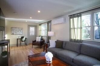 44 Main St-Unit -#1 in Stockbridge, MA - Building Photo - Building Photo