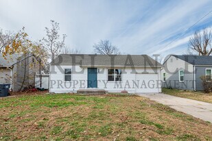 1631 S Fern St in Wichita, KS - Building Photo