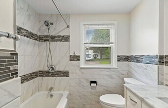 30 Meisel Ave in Springfield, NJ - Building Photo - Building Photo