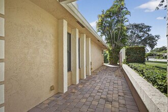 1776 The 12th Fairway in Wellington, FL - Building Photo - Building Photo