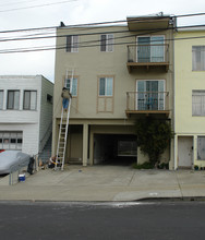 220 North Parkview in Daly City, CA - Building Photo - Building Photo