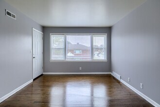 4314 N 52nd St, Unit 3 in Omaha, NE - Building Photo - Building Photo