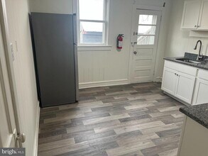 38 S Main St-Unit -2 in Harrison Township, NJ - Building Photo - Building Photo