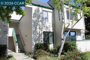 3614 Stoneglen S in Richmond, CA - Building Photo