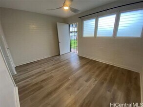 120 Kihapai St in Kailua, HI - Building Photo - Building Photo