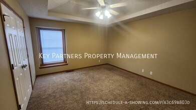 1640 SW Highland Dr in Lee's Summit, MO - Building Photo - Building Photo