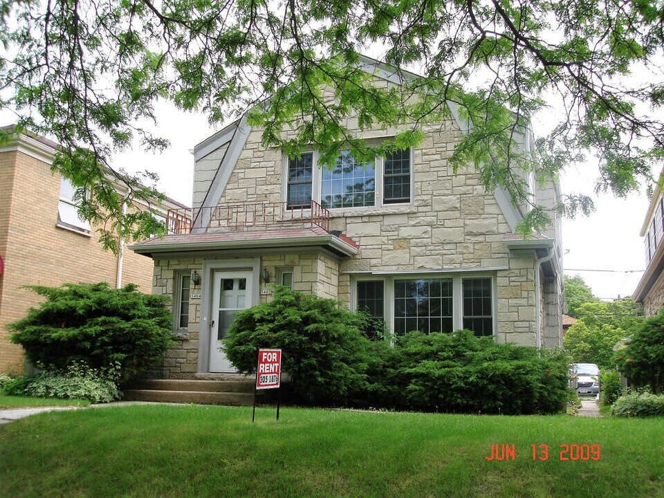 3462 N Humboldt Blvd in Milwaukee, WI - Foto de edificio