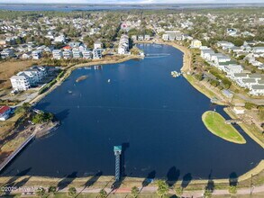 314 Columbia Ave in Carolina Beach, NC - Building Photo - Building Photo