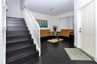 6202 NW 116th Ave in Doral, FL - Building Photo - Building Photo
