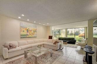 4815 Esedra Ct in Greenacres, FL - Building Photo - Building Photo