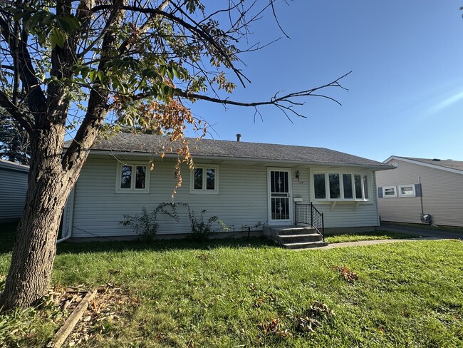 property at 105 Floyd Ln S