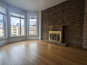 3532 N Halsted St, Unit 3F in Chicago, IL - Building Photo - Building Photo