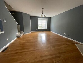 2073 Merrimont Way in Roswell, GA - Building Photo - Building Photo