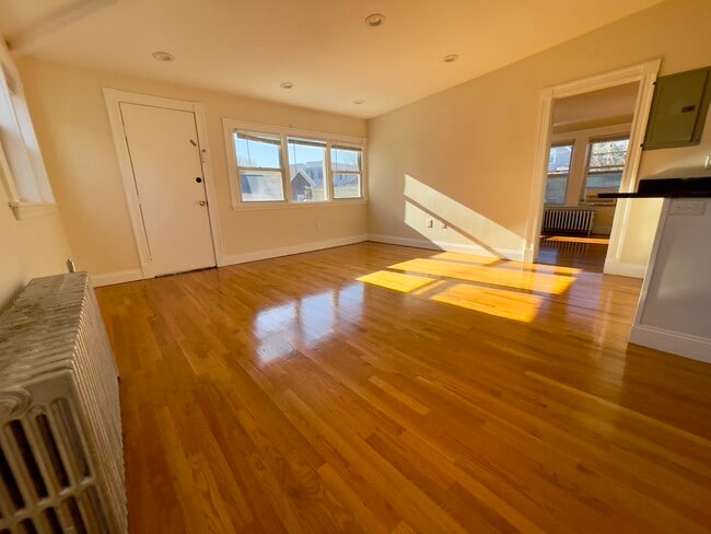 2572 Massachusetts Ave, Unit 2