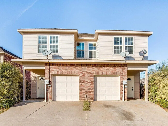 property at 830 Parkplace Rdg