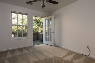 151 Brookwood Dr in Charlottesville, VA - Building Photo - Building Photo