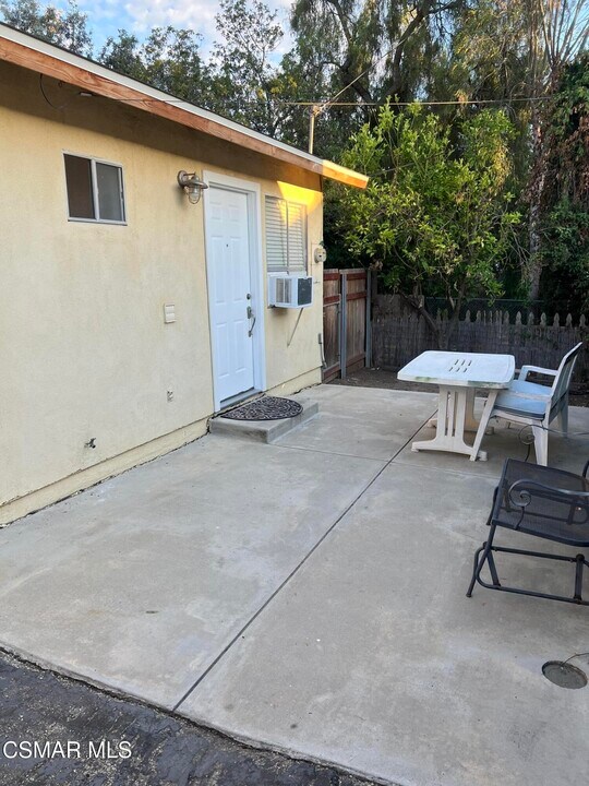 1474 Calle Madreselva in Thousand Oaks, CA - Building Photo