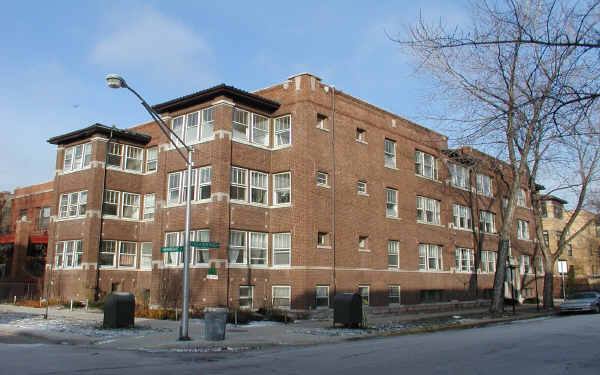 1400 W Winnemac Ave in Chicago, IL - Foto de edificio