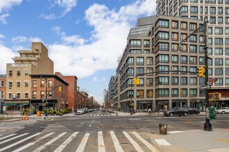 550 Vanderbilt in Brooklyn, NY - Foto de edificio - Building Photo