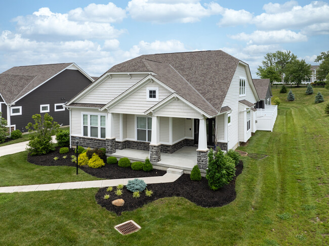 Retreat at Carriage Hill in Liberty Township, OH - Building Photo - Building Photo