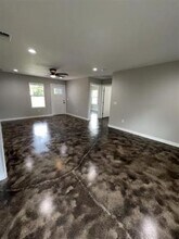 612 W Coffin St in Denison, TX - Building Photo - Building Photo