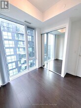 8 Widmer St in Toronto, ON - Building Photo - Building Photo