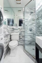 436 W 52nd St, Unit 6C in New York, NY - Building Photo - Building Photo