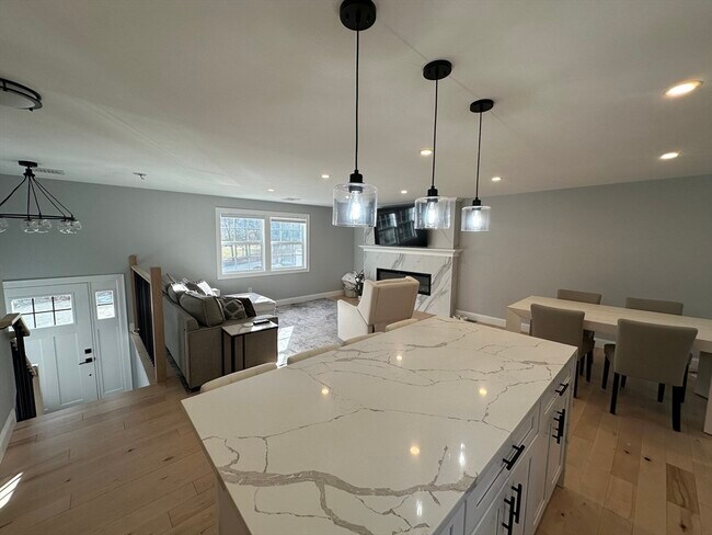 456 Parsonage St in Marshfield, MA - Building Photo - Building Photo