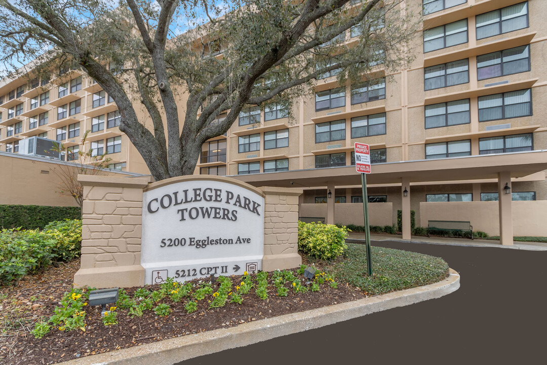 College Park Towers in Orlando, FL - Building Photo