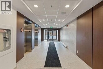 11646 Tecumseh Rd E in Windsor, ON - Building Photo - Building Photo