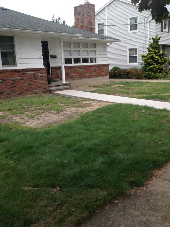 141 Short St, Unit 141 Short St